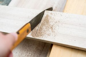 粗大ゴミを解体して出すのは正解?ポイントや注意点を解説
