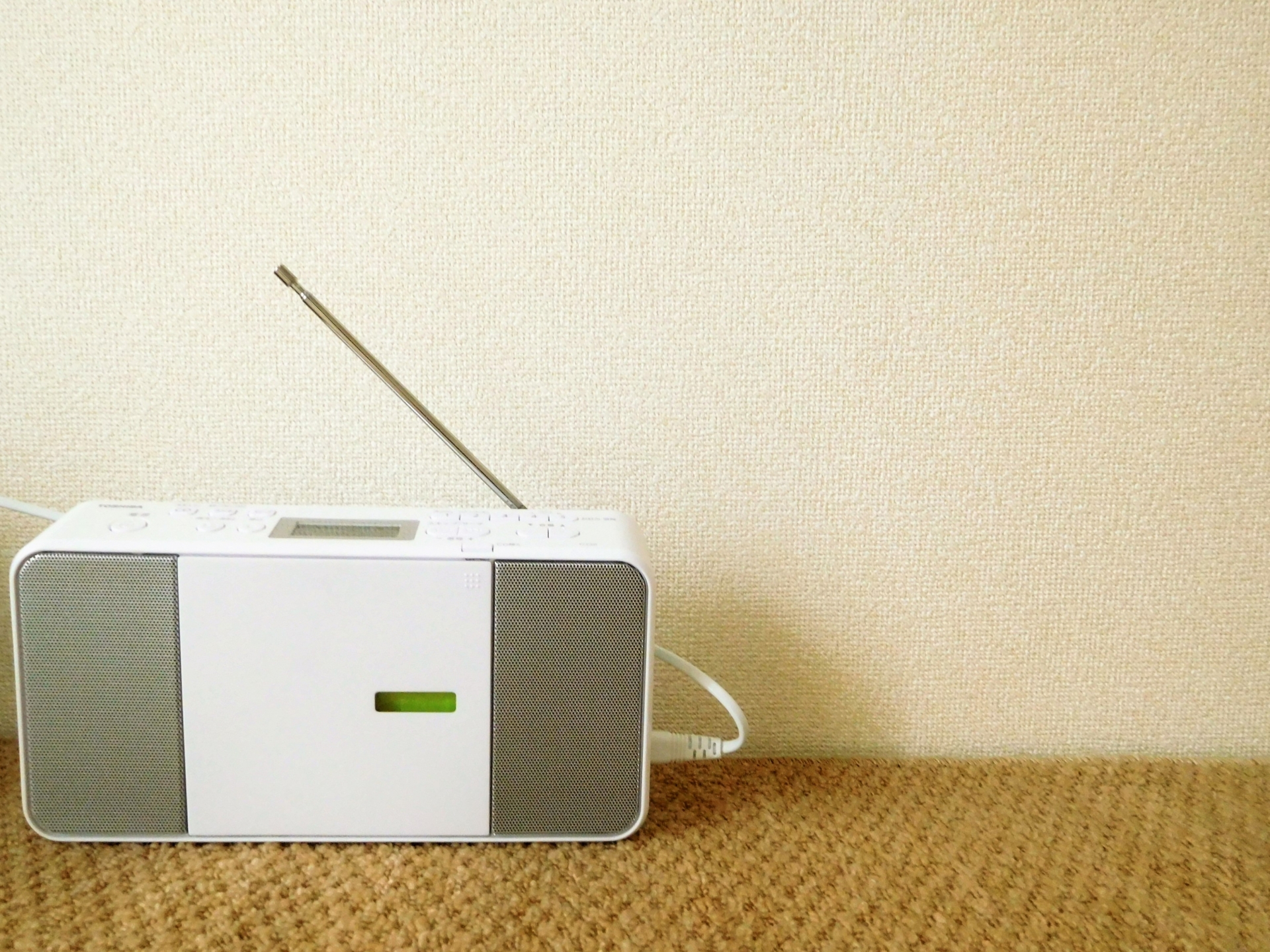 小型家電はリサイクルに出せば処分費用を抑えられる